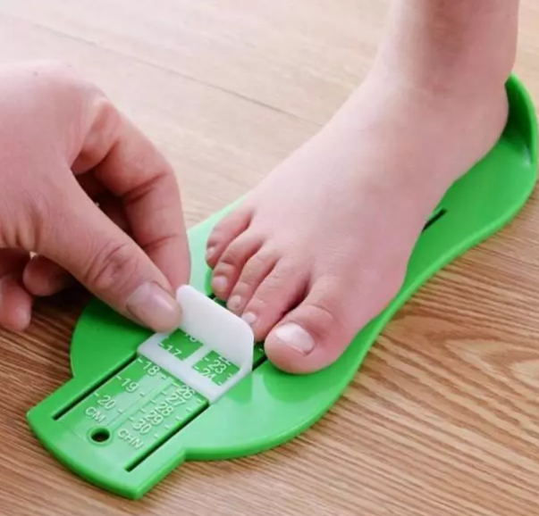 这些爆红学步鞋恨不得买10双 颜值性能完全不输Mikihouse